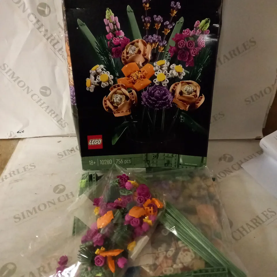 LEGO CREATOR FLOWER BOUQUET SET 10280 RRP £55