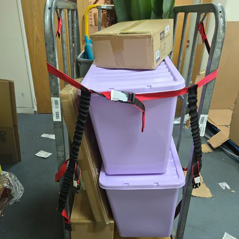 CAGE OF 10 ASSORTED PRODUCTS TOO INCLUDE STORAGE BOXES , PICNIC BASKETS , DINNER SETS , ETC 