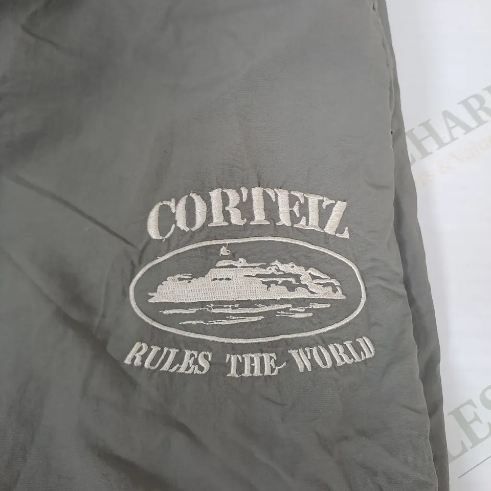 CORTEIZ CARGO TROUSERS SIZE S