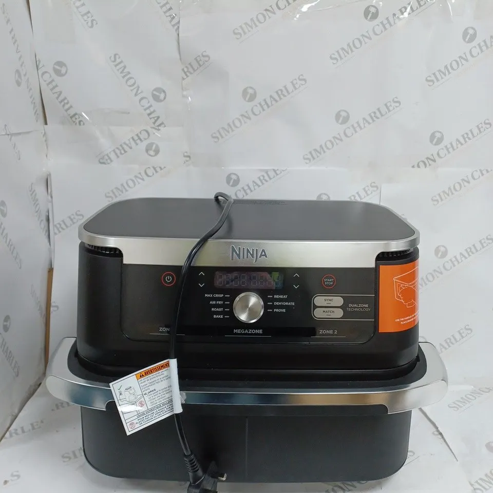 BOXED NINJA FOODI FLEXDRAWER AIR FRYER 10.4L AF500UK
