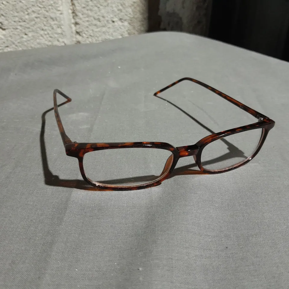 APPROXIMATELY 96 PLASTIC FRAME AND LENS EYEGLASSES 