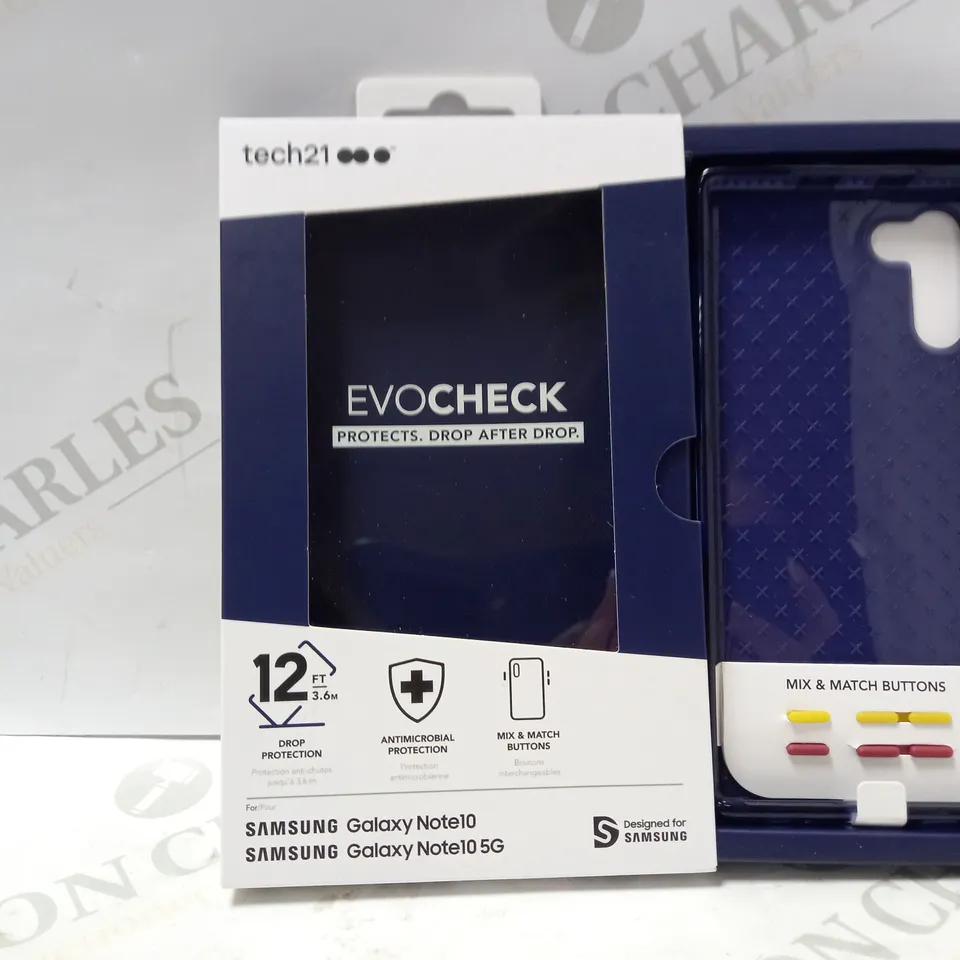 LOT OF APPROX 76 TO INCLUDE TECH 21 EVO CHECK SAMSUNG CASES