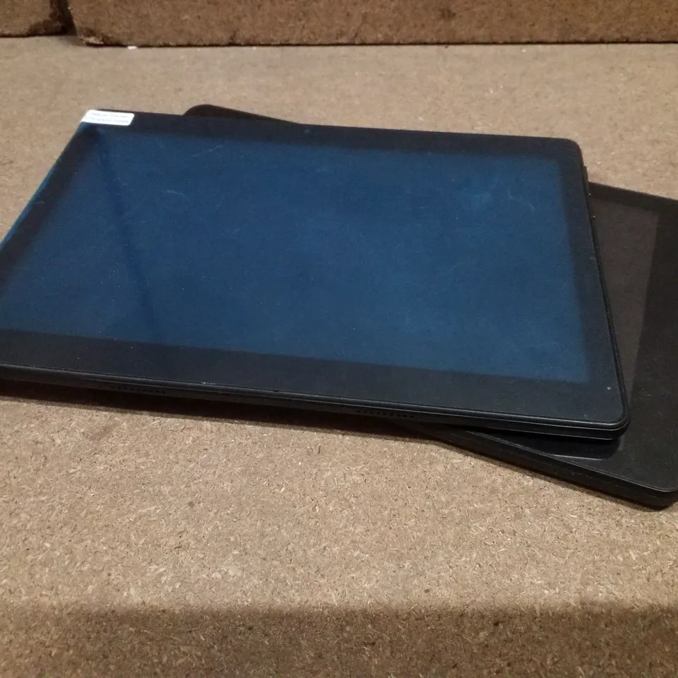 2 ASSORTED NONFUNCTIONAL TABLETS & TABLET CASE