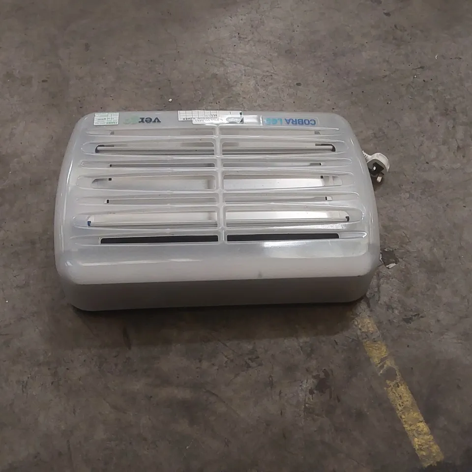 COBRA LED COMMERCIAL ELECTRIC FLY KILLER