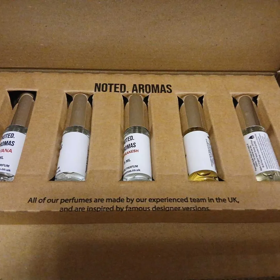 BOXED NOTED AROMAS GIFT SET