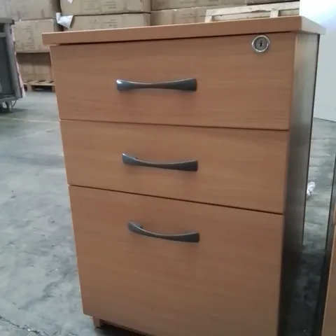 3 DRAW OFFICE FILLING CABINET DRAWERS