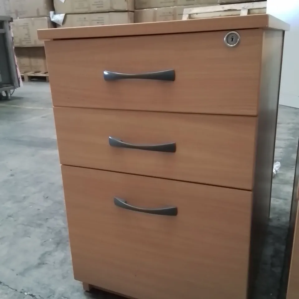 3 DRAW OFFICE FILLING CABINET DRAWERS