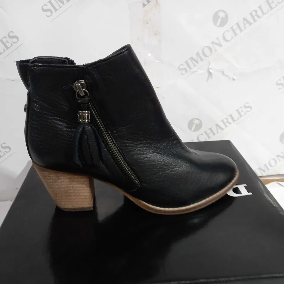 DUNE BLACK PROFOUND TESSEL DETAIL ANKLE BOOT SIZE 5
