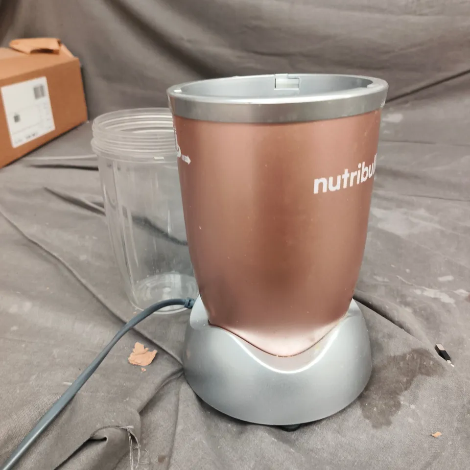 NUTRIBULLET 900 SERIES BLENDER 