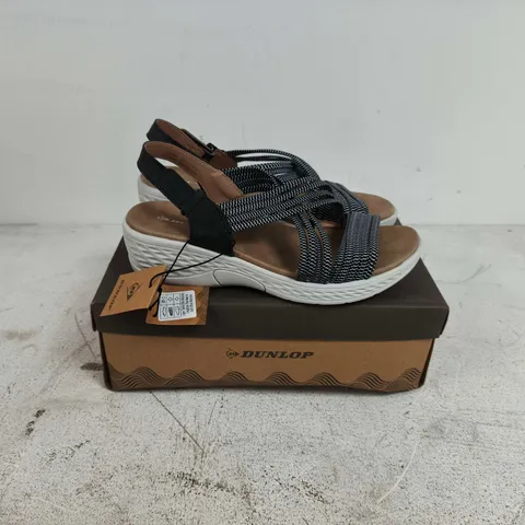 BOXED PAIR OF DUNLOP TRISH SANDALS IN CHARCOAL - UK 7