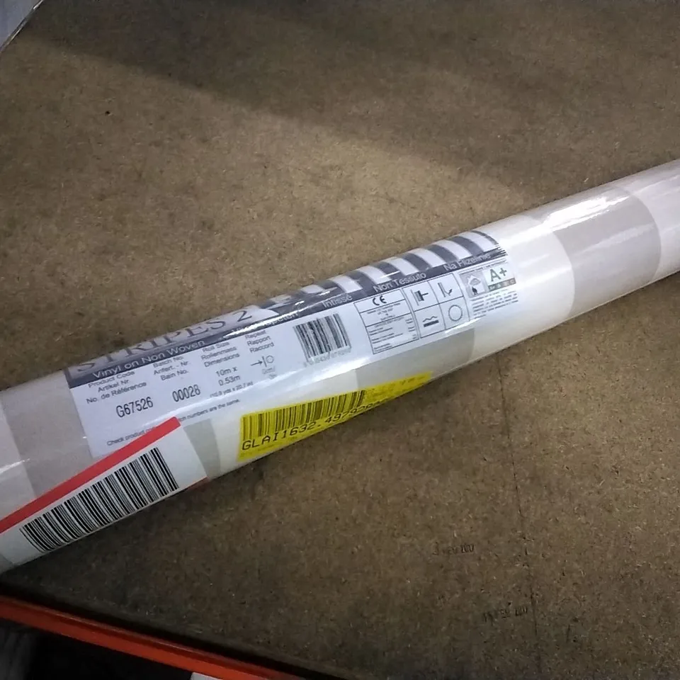 DIVISADERO 10M X 53CM MATT WALLPAPER ROLL COLOUR: CREAM/GREY