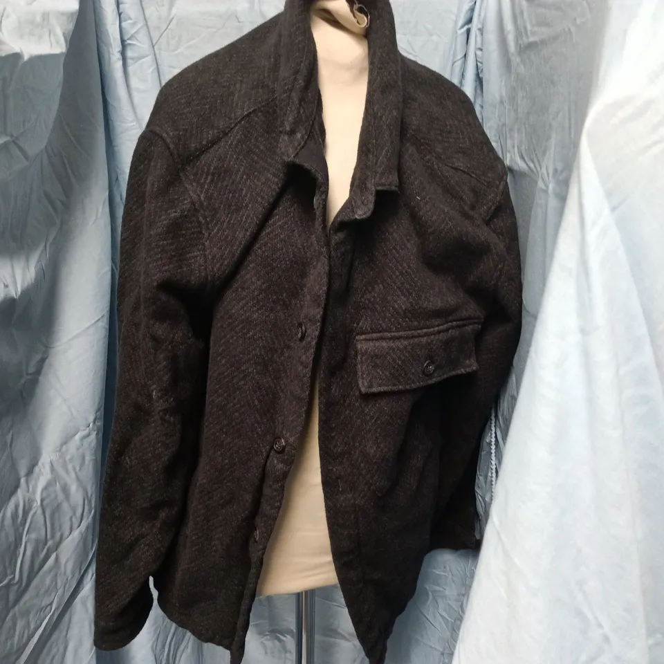 ABERCROMBIE & FITCH WOOL OVERCOAT – MEN’S UK M (US M)