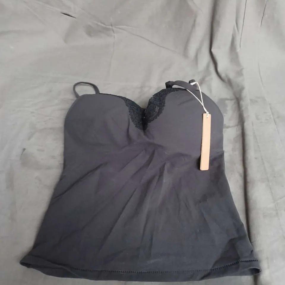 SKIMS FITS EVERYBODY LACE PUSH UP CAMI IN ONYX SIZE S