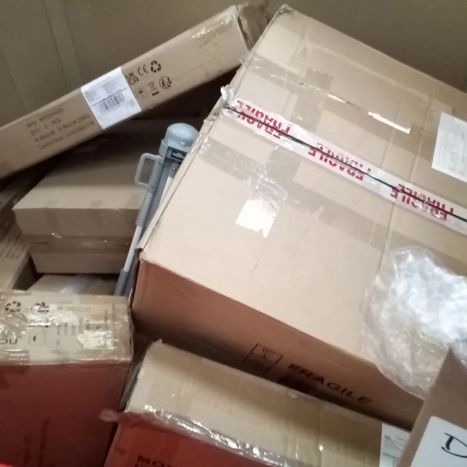PALLET OF ASSORTED ITEMS INCLUDING ALUMINIUM FRAME WHITE BOARD, INTELLIGENT FAN LIGHT, LEANING LADDER MIRROR, GOOD RETRACTABLE BABY GATE, ROUND LED MIRROR 