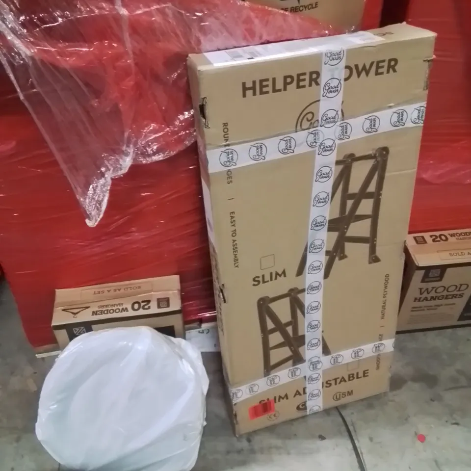 PALLET OF ASSORTED HOUSEHOLD GOODS AND PRODUCTS TO INCLUDE;TOILET SEAT,WOODEN HANGERS,HELPER TOWER 