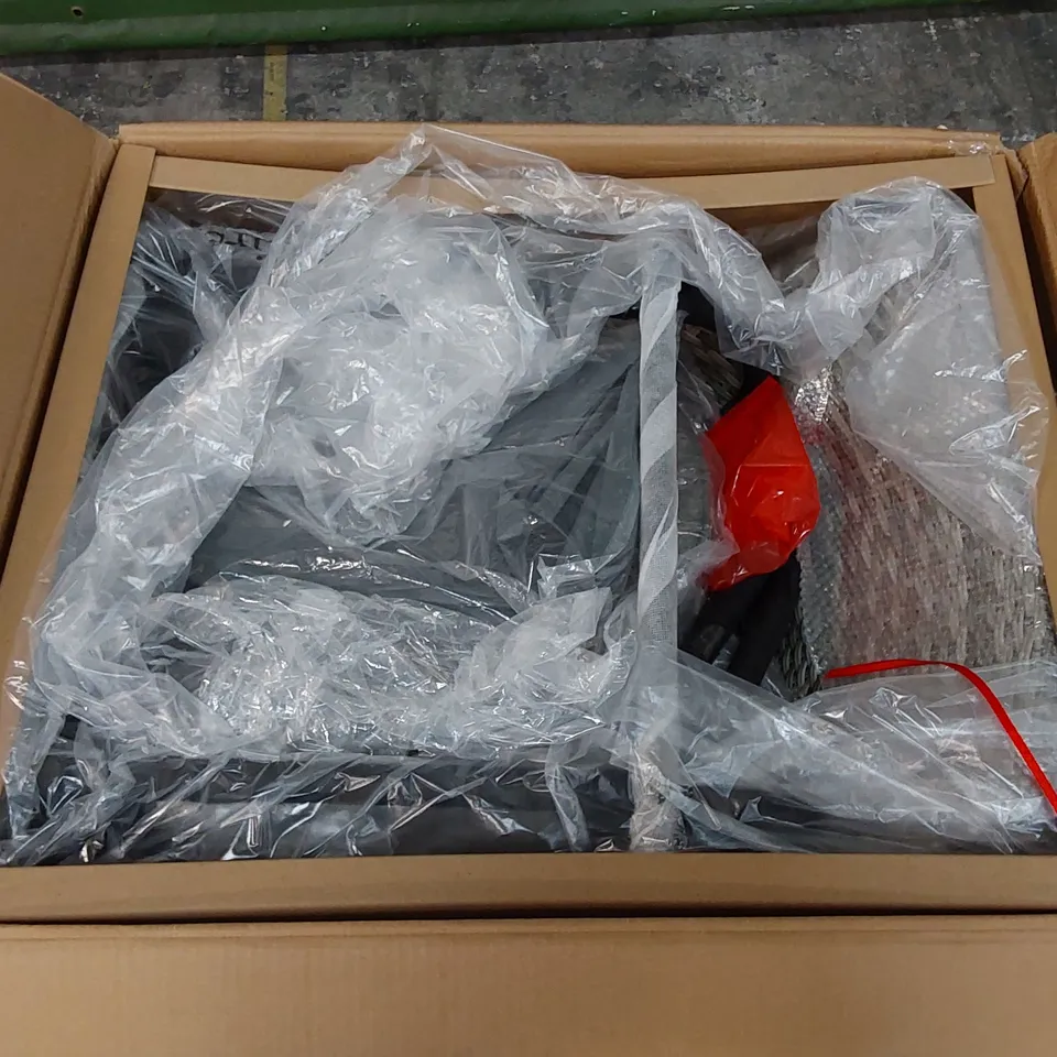 BOXED RATTAN VASTO BISTRO SET 