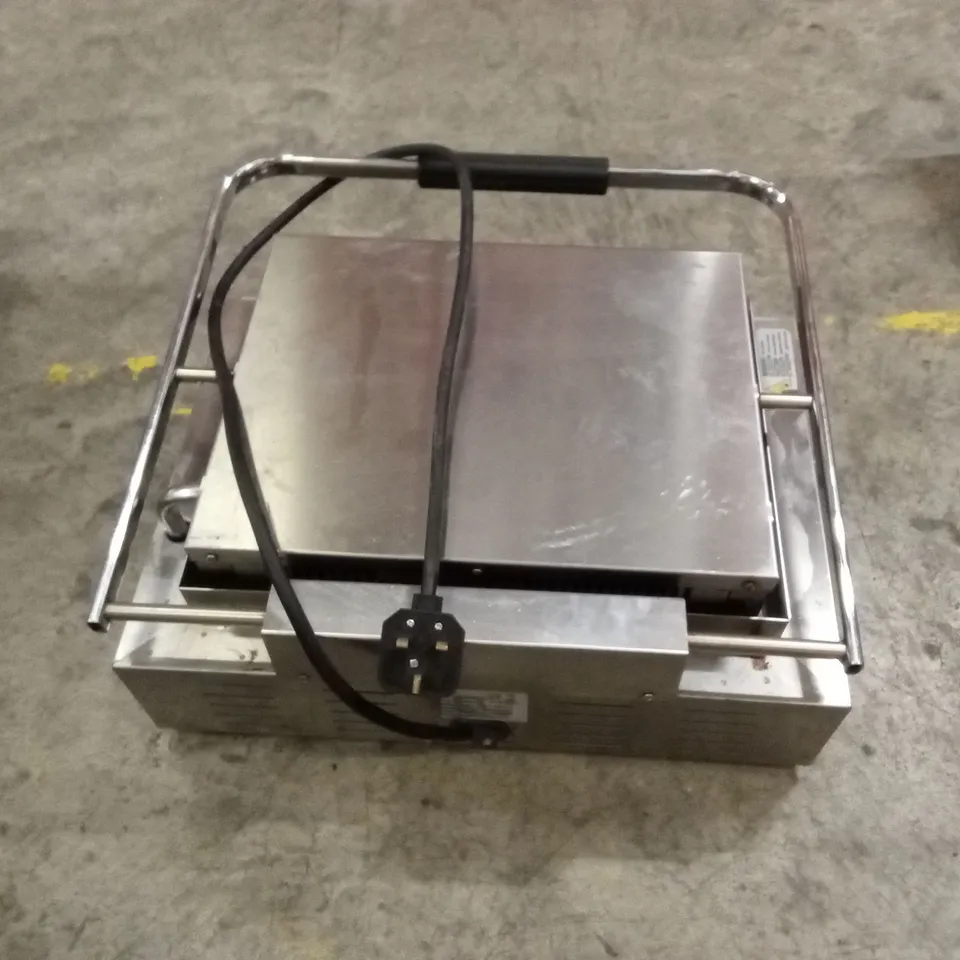 FFS BRANDS ELECTRIC CERAMIC CONTACT GRILL // MODEL: MVL.FB FABA