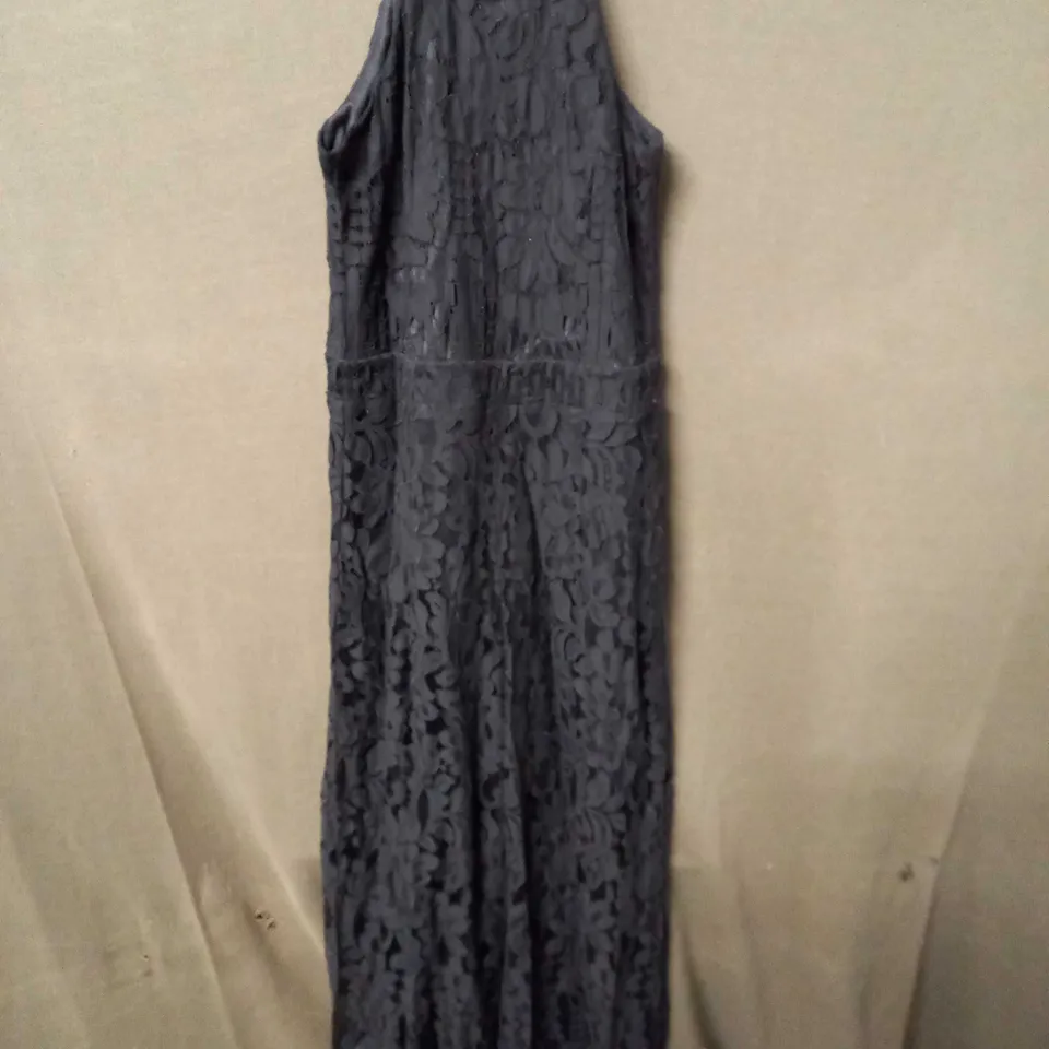 BOOHOO LACE HALTER NECK OCCASION JUMPSUIT IN BLACK - 8