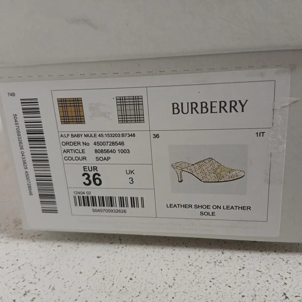 BURBERRY QUILTED LEATHER MULES – BEIGE, UK 3 (EUR 36) – LEATHER SOLE