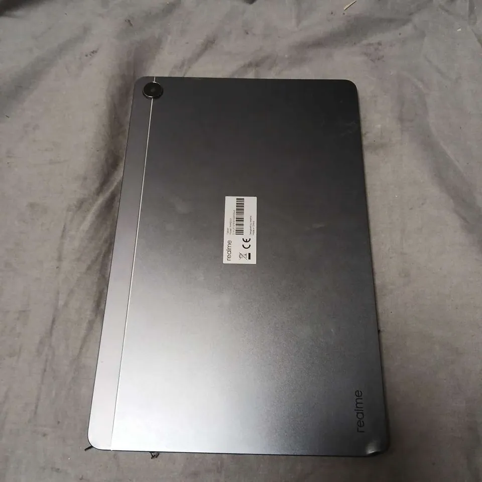 REALME TABLET RMP2103 – CRACKED SCREEN