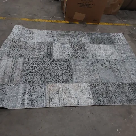 SIESTA EKOHALI RUG - GREY // APPROX SIZE: 155 X 230cm
