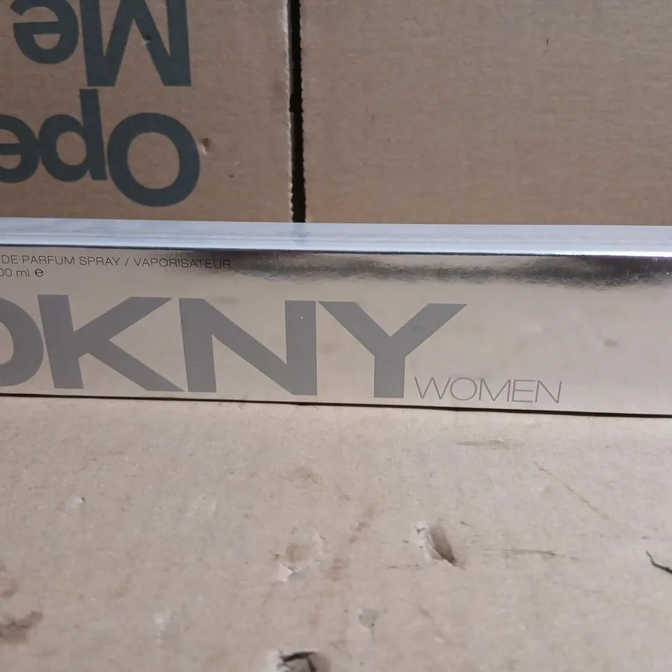 BOXED AND SEALED DKNY WOMEN ENERGIZING EAU DE TOILETTE SPRAY 100ML