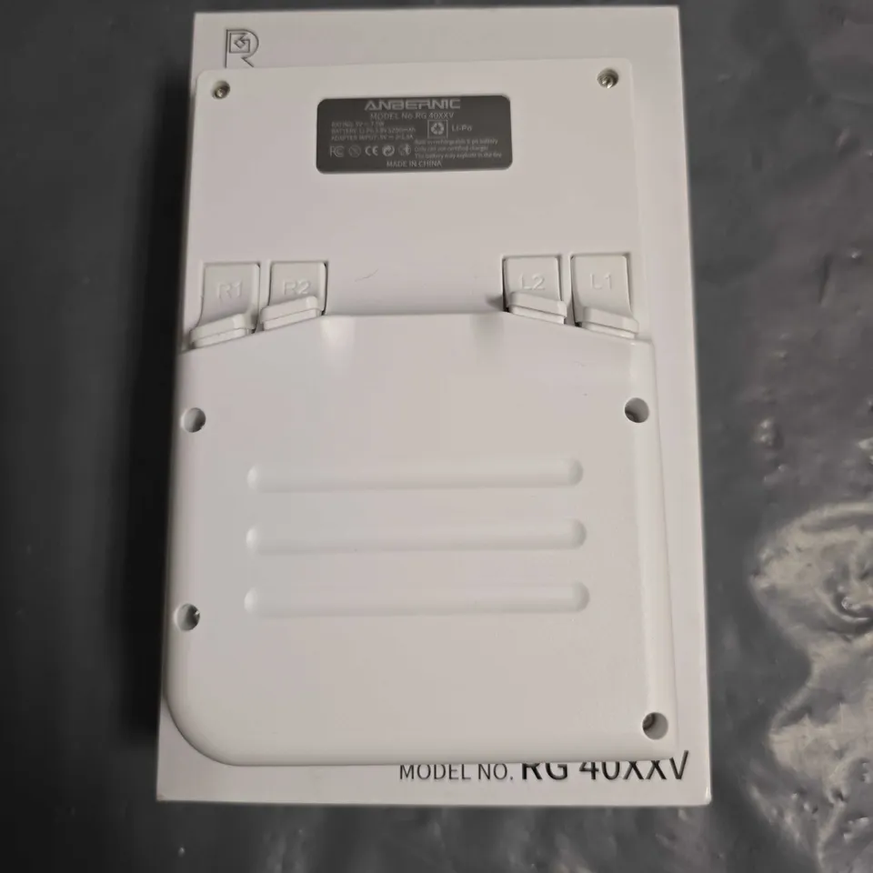 BOXED ANBERNIC RG 40XXV HANDHELD GAMES CONSOLE