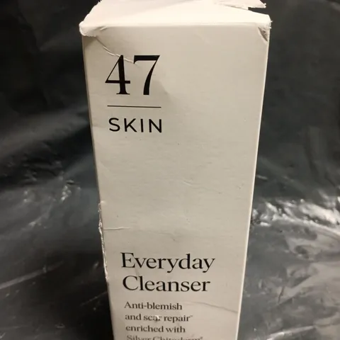 47 SKIN EVERYDAY CLEANSER - 300ML