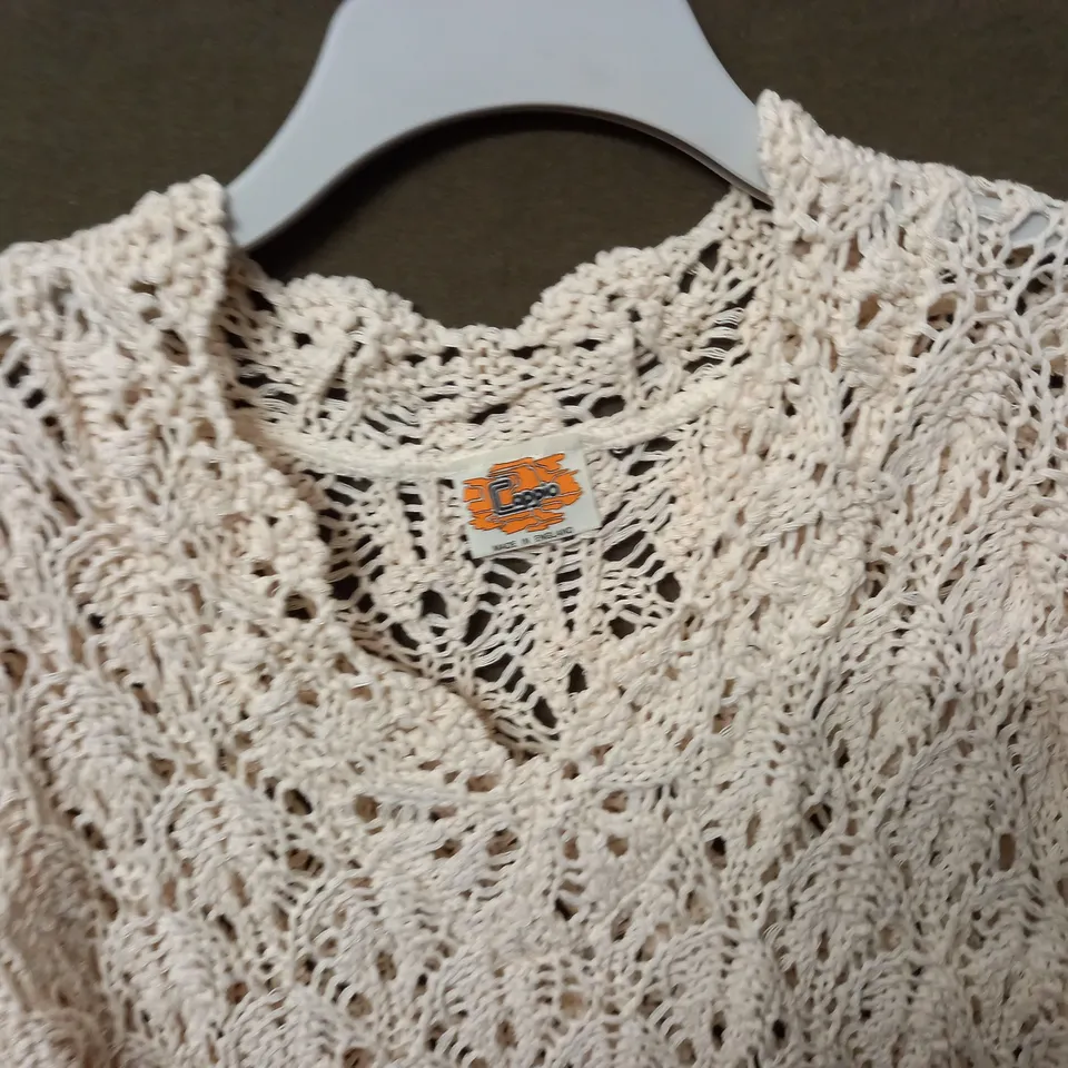 LOT OF 20 BAGGED AS NEW CAPPIO KNITTED JUMPERS IN CREAM - ALL 7