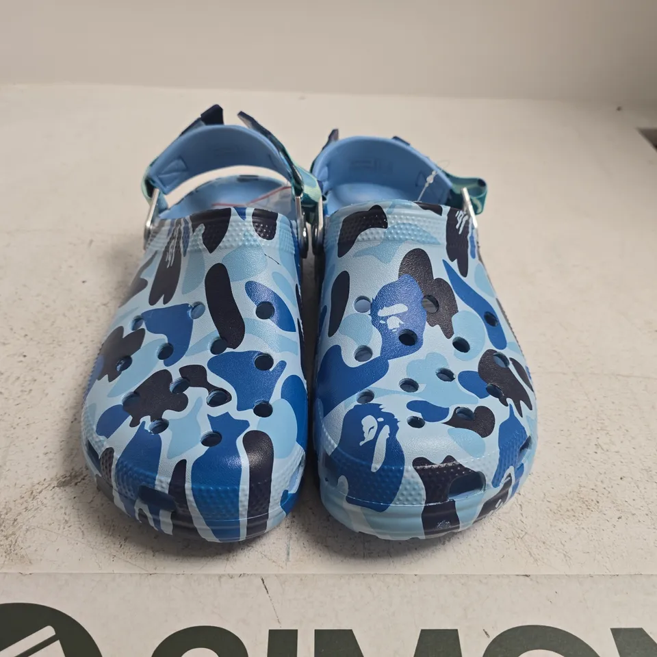 BATHING APE CLASSIC CROCS - SIZE M9/W11