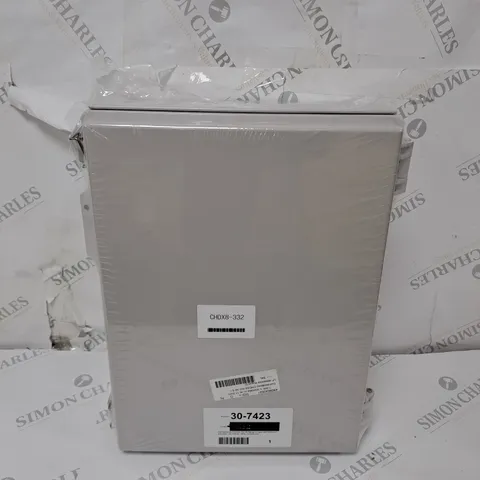 CAMDEN BOSS SERIES HINGED ABS SOLID LID 40CM X 30CM X 18CM 