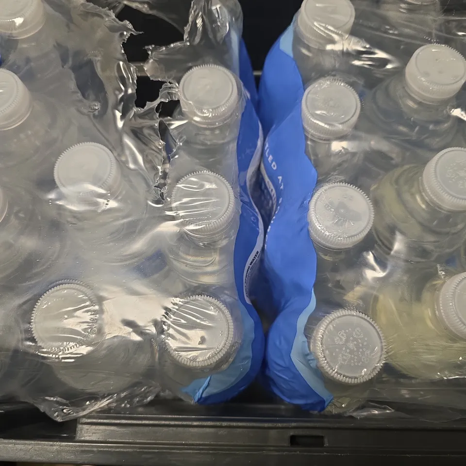TOTE OF APPROXIMATELY 20 AMAZON SHEPLEY PRING WATER STILL 