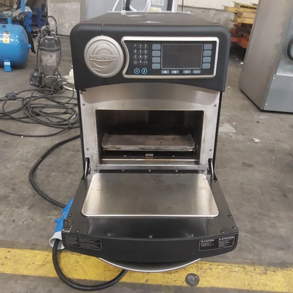 TURBOCHEF SOTA TOUCH VENTLESS RAPID COOK OVEN