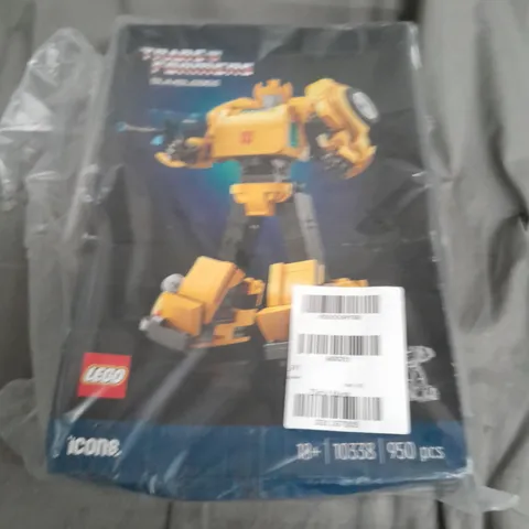 BOXED LEGO TRANSFORMERS BUMBLEBEE SET - 10338