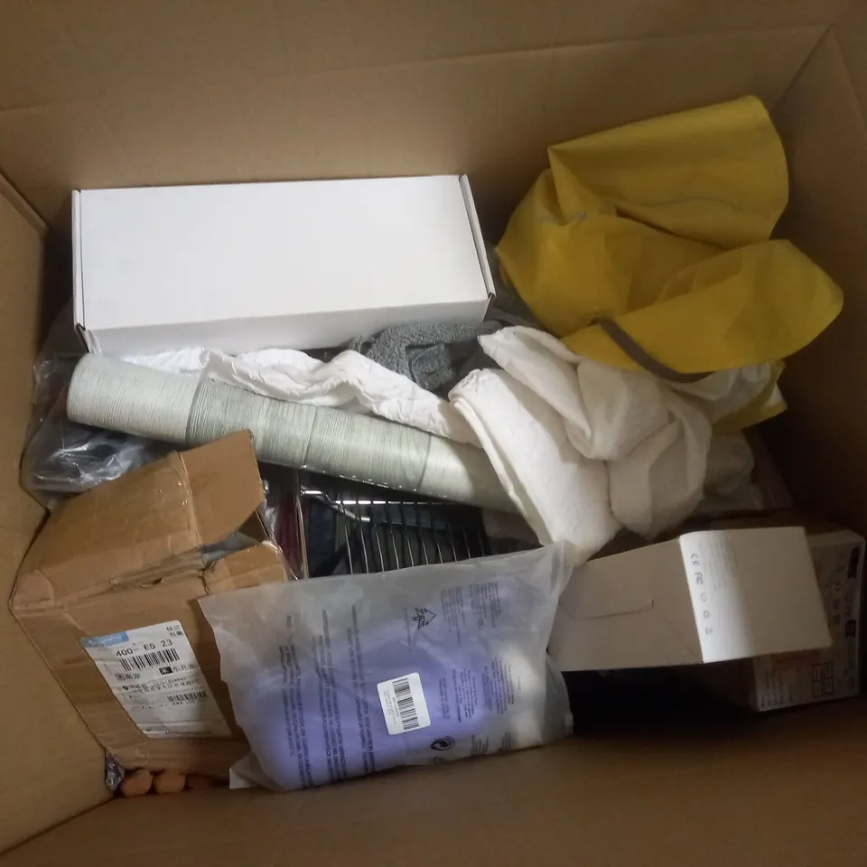 BOX OF APPROXIMATELY 15 ASSORTED ITEMS TO INCLUDE - RUFFWEAR RAIN COAT, CRIMPIT BREAD SEALER, AND TOUCH-FREE FIZZY FOAM ETC.