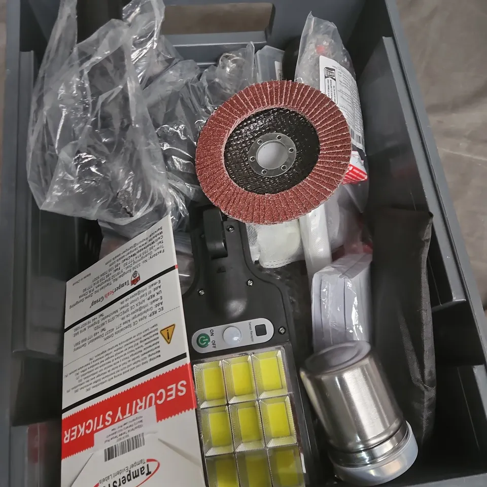 APPROXIMATELY 15 ASSORTED HOUSEHOLD ITEMS TO INCLUDE  4KG WEIGHT, SECURITY STICKER, CISIVIS CUTTING WHEEL , ETC 