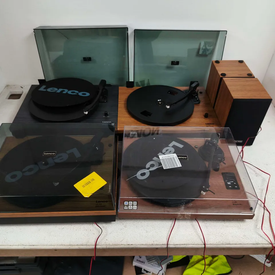 LOT OF 10 ASSORTED UNBOXED LENCO AUDIO ITEMS TO INCLUDE TURNTABLES AND PARTY SPEAKER