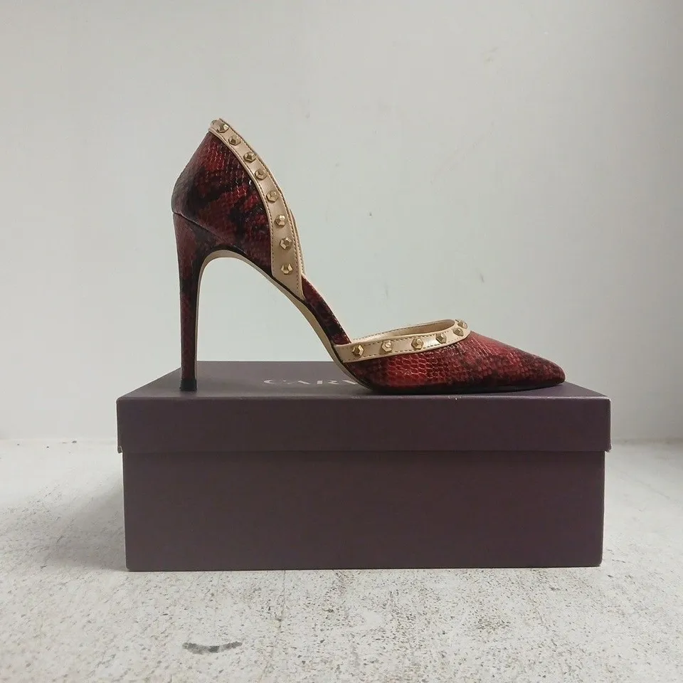 BOXED PAIR OF CARVELA POINTED TOE STILETTO HEELS IN WINE SIZE EU 38