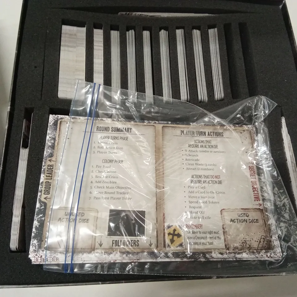 BOXED DEAD OF WINTER: A CROSSROADS GAME – BOARD GAME
