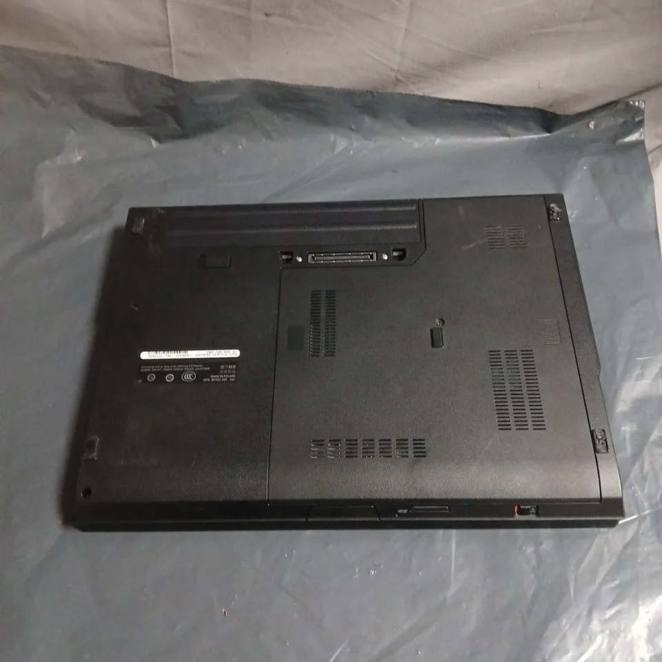 DELL LATITUDE E5500 LAPTOP