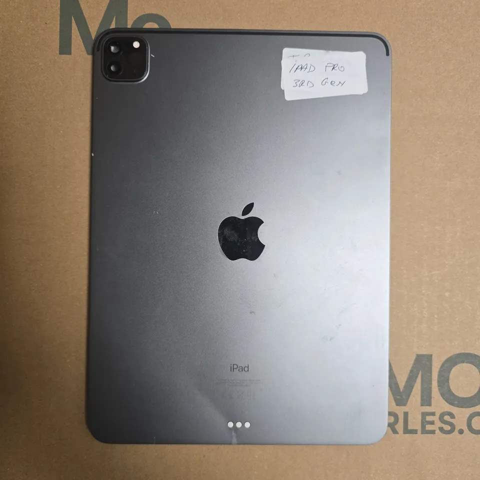 APPLE IPAD TABLET - A2228