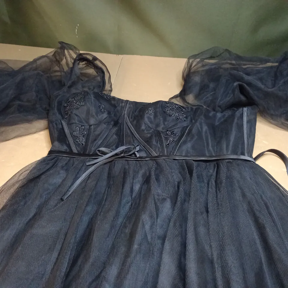 SLEEVED BLACK CORSET EFFECT DRESS - SIZE UNKNOWN