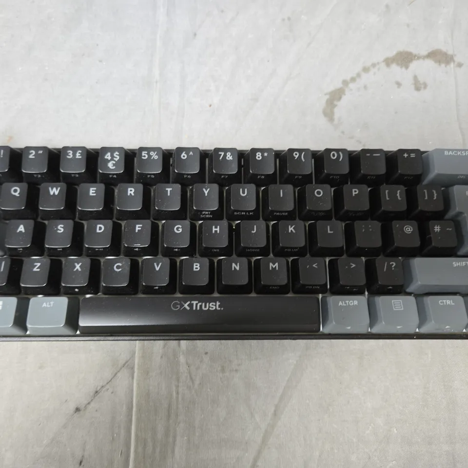 GAMING X TRUST ACIRA MINI MECHANICAL KEYBOARD