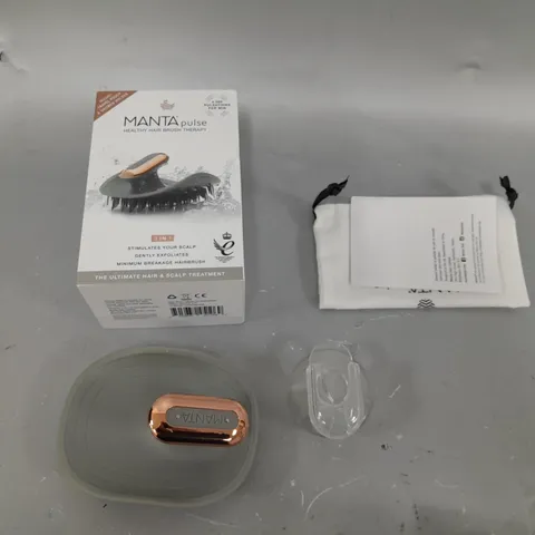 BOXED MANTA PULSE FLEXIBLE HAIRBRUSH
