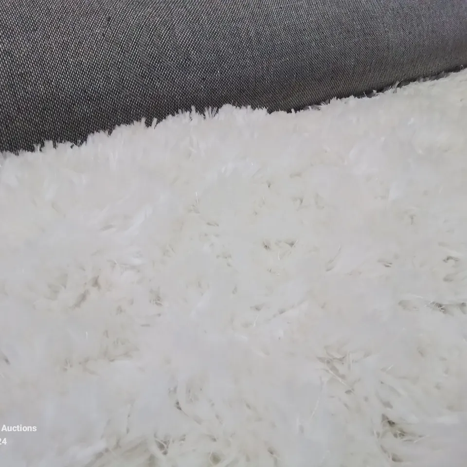 BRAND NEW PACO HOME 930 AKUMAL 200X290CM CREAM SHAGGY RUG