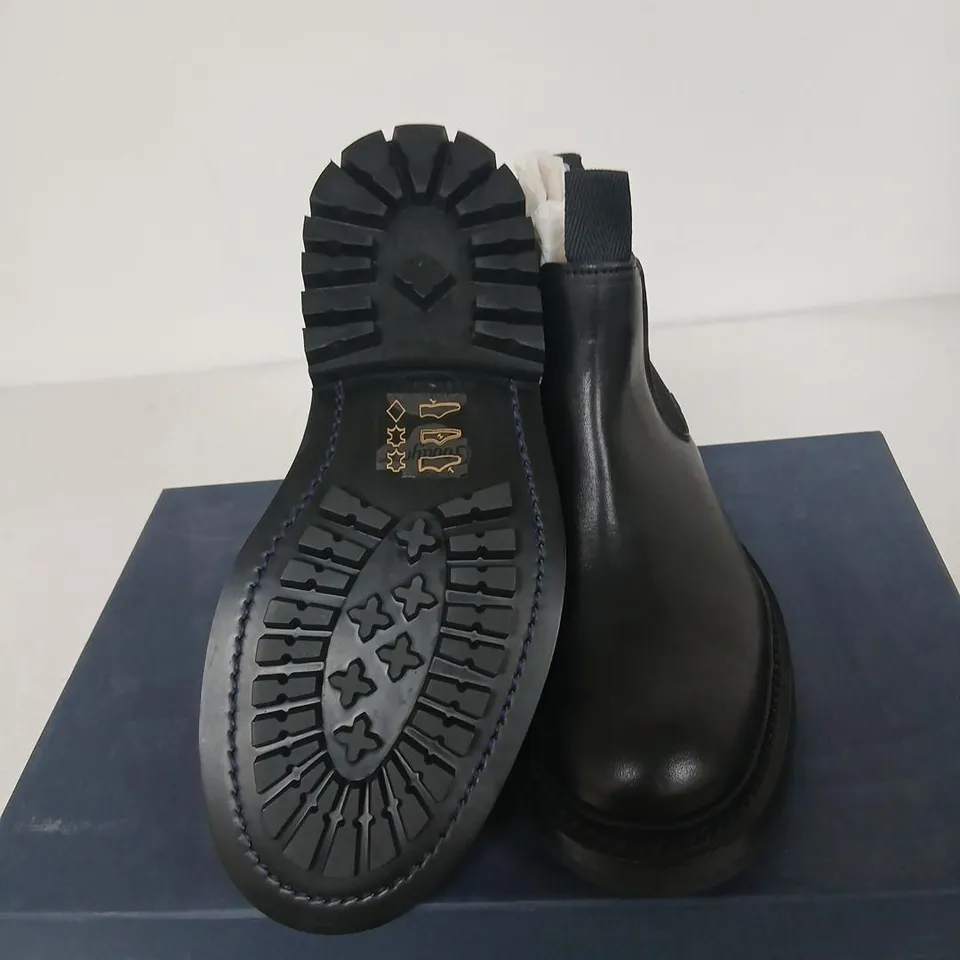 TRICKER'S BURBERRY CHELSEA BOOT, BLACK LEATHER, UK 3