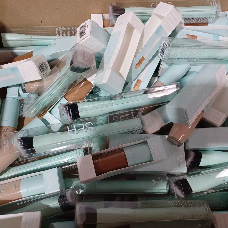 BOX OF TARTE POWER FLEX CONCEALER AND POWER FLEXER BRUSHES 