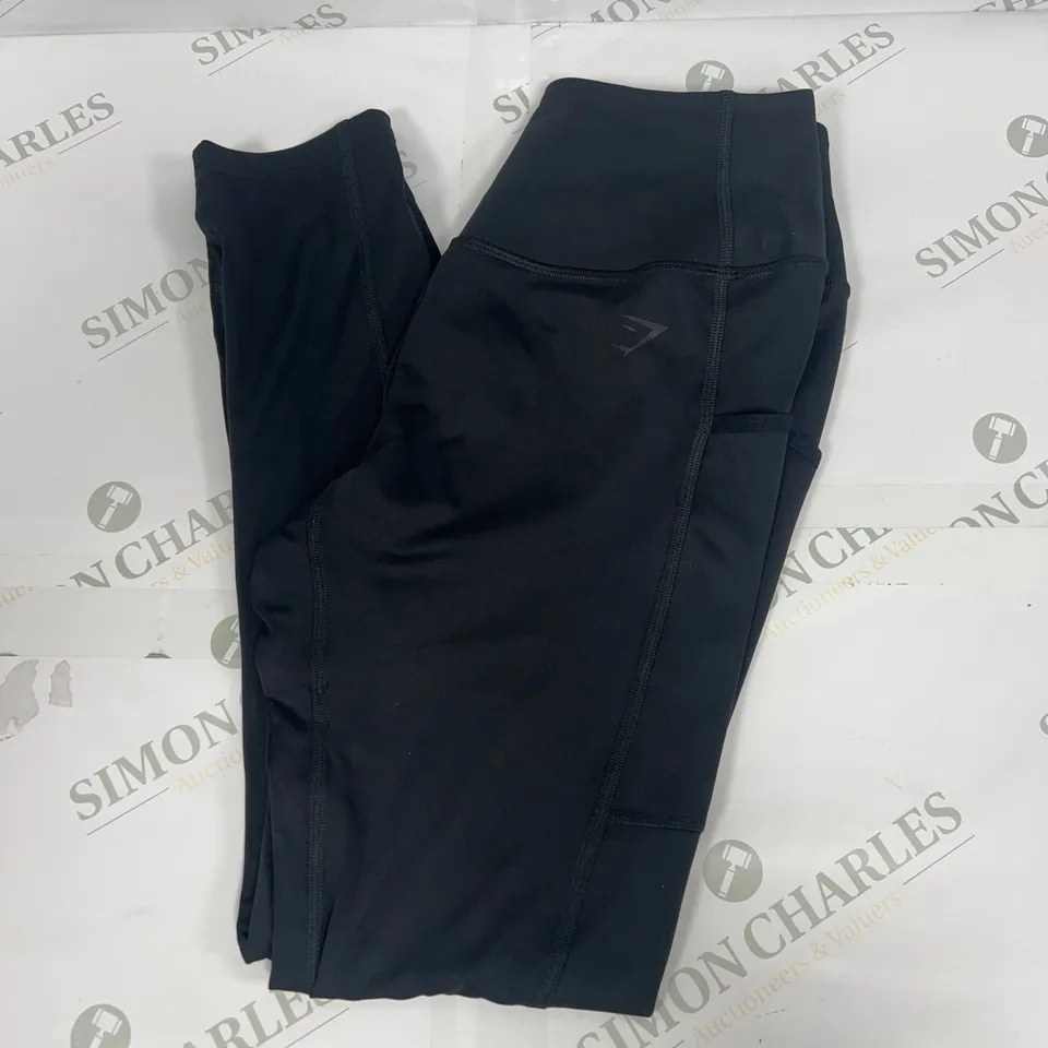 GYMSHARK TRAINING LEGGINGS IN BLACK SIZE MEDIUM
