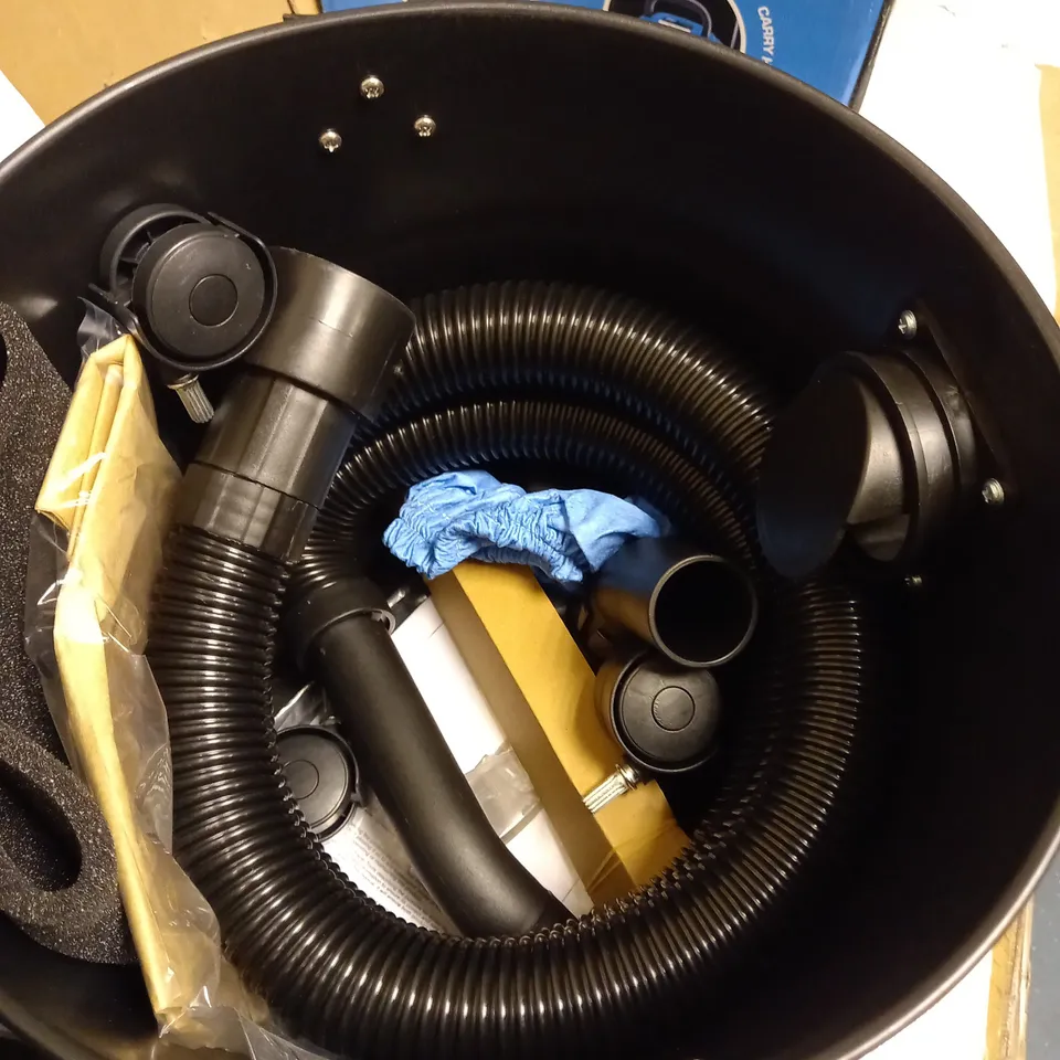 DRAPER 90107 230V 1250W 15L WET AND DRY VACUUM CLEANER