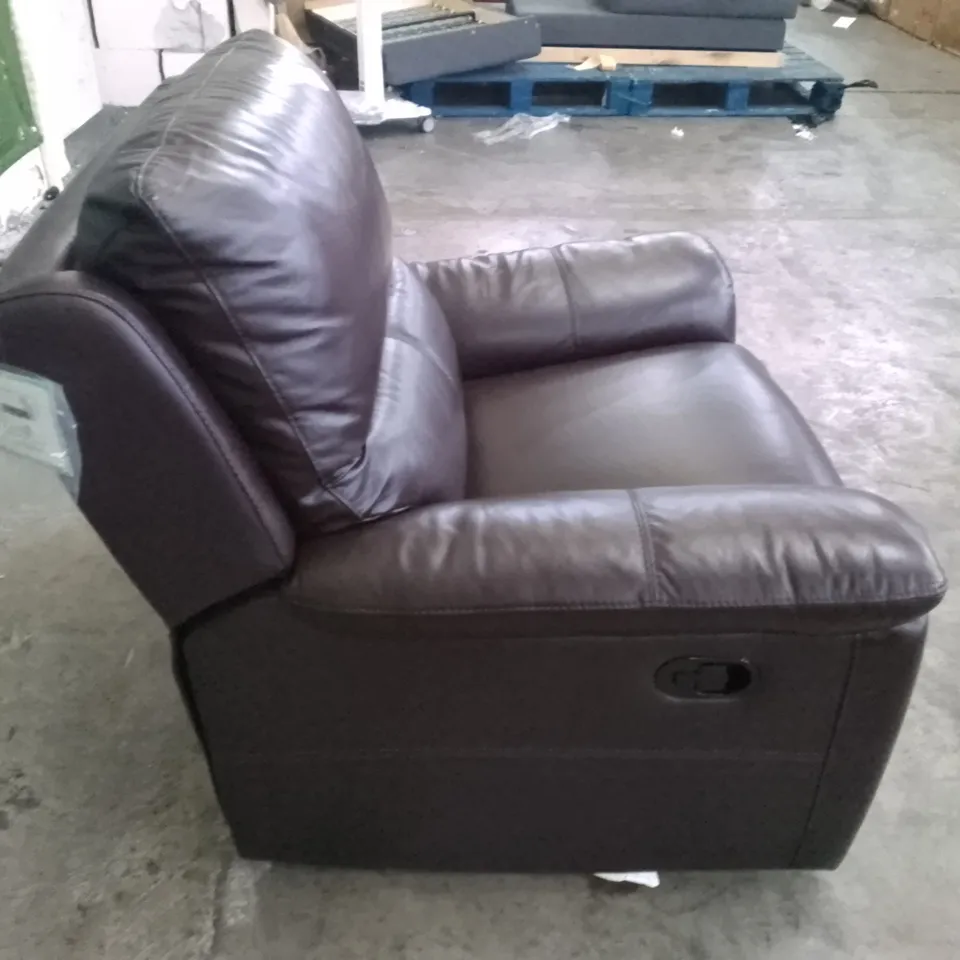 QUALITY DESIGNER MANUAL RECLINER ARMCHAIR - DARK BROWN LEATHER 